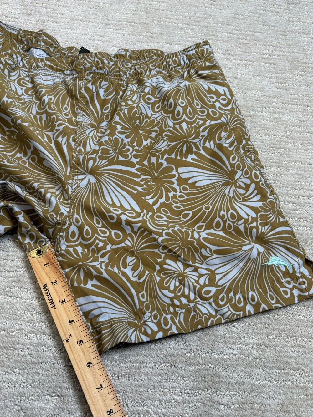 Tommy Bahama Relax Floral Swirl Print Swim Shorts Mens Size 38 Elastic Waist